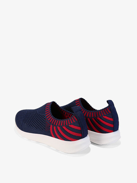Sports shoes #Z48 black-red