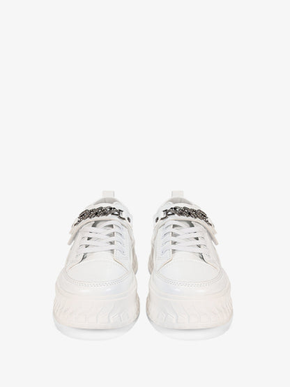 Sports shoes #TC817 white