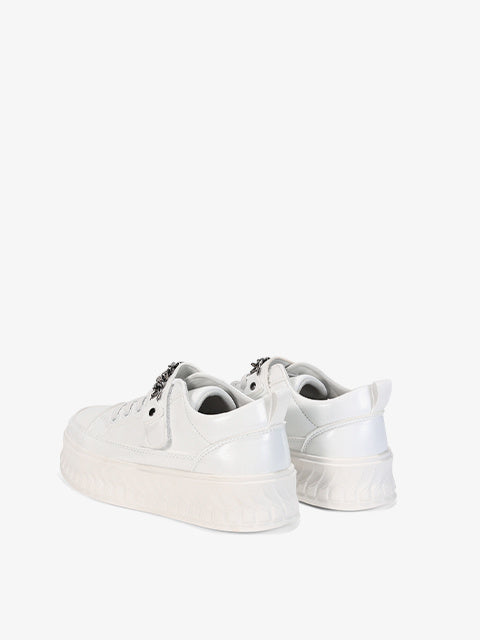 Sports shoes #TC817 white