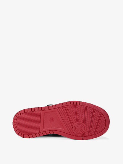 Sports shoes #TC821 black-red