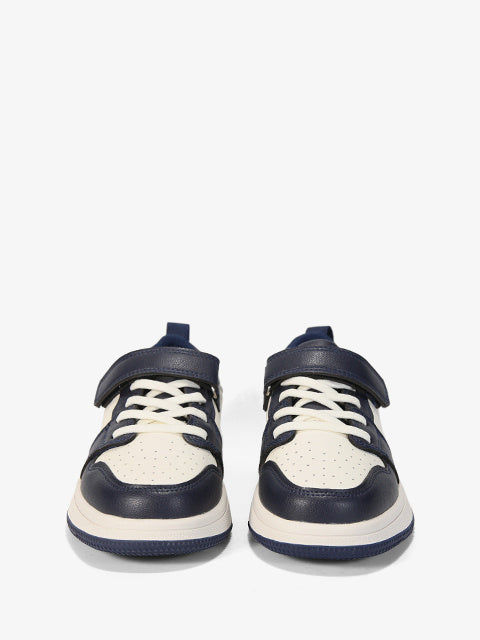 Sports shoes #TC821 black-white