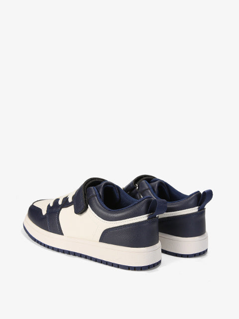 Sports shoes #TC821 black-white