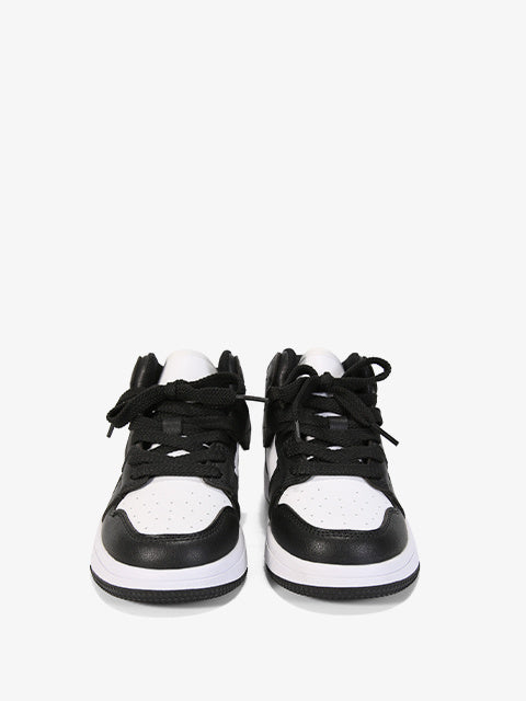 Sports shoes #TC827 white-black
