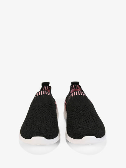 Sports shoes #Z48 black-pink